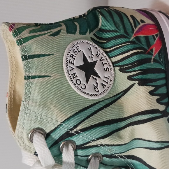 Converse Chuck Taylor All Star Hi Tropical Print UNISEX size 10.5 *NEW* RARE!!! - Picture 9 of 9
